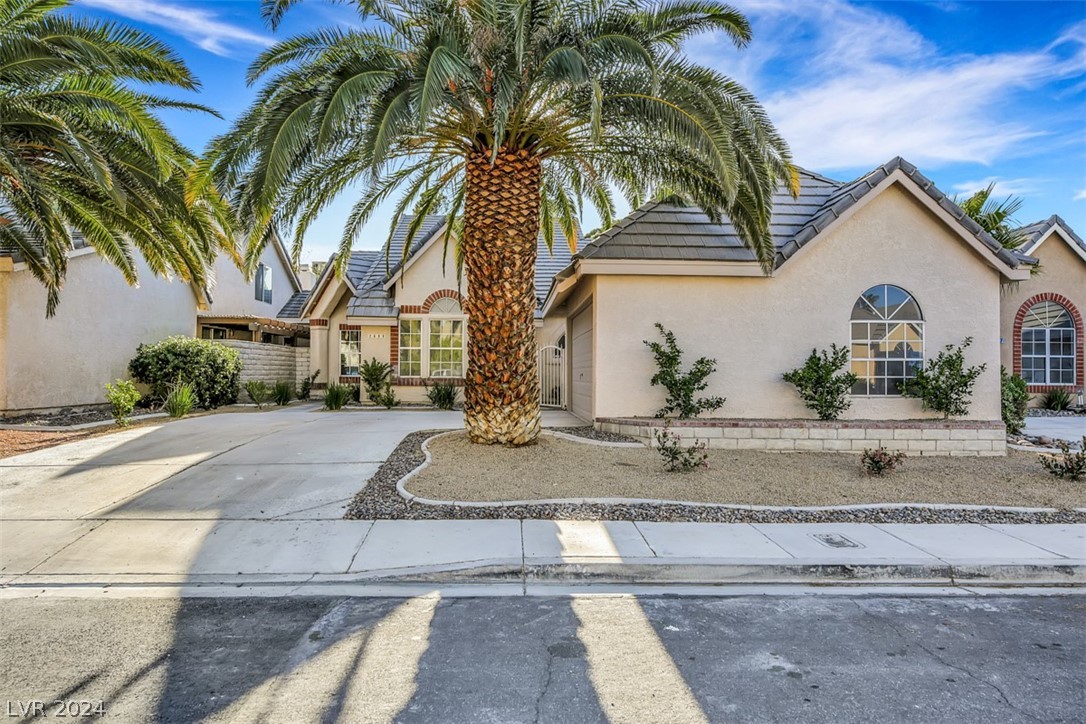 2609 Cathedral Lane