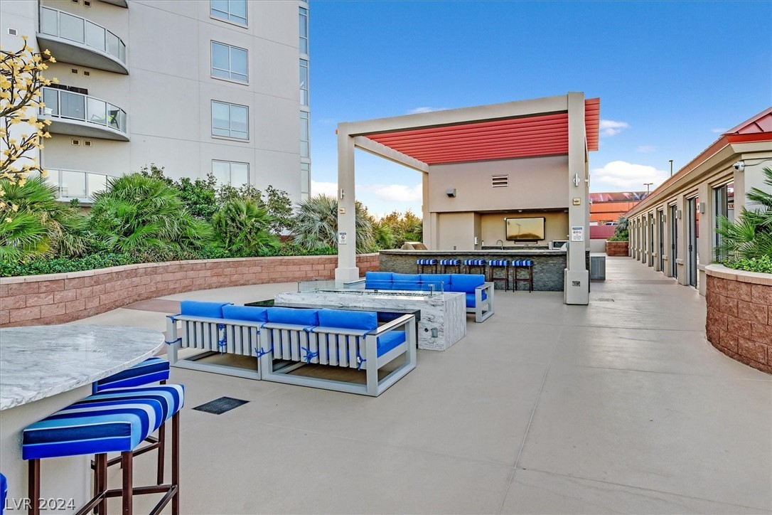 200 West Sahara Avenue 3010