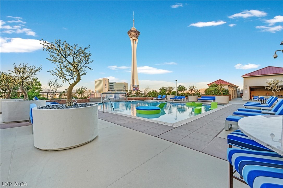 200 West Sahara Avenue 3010