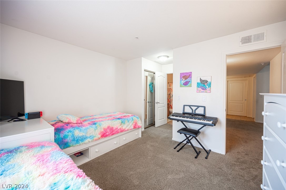 2110 Sealion Drive 201