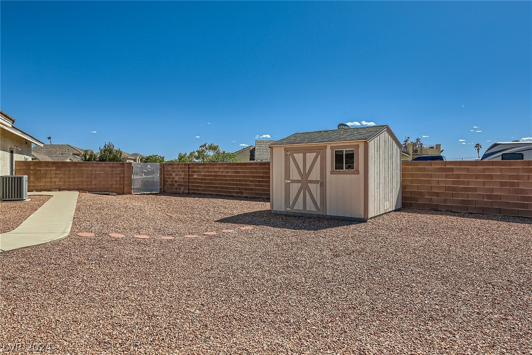 6512 Blue Sapphire Avenue