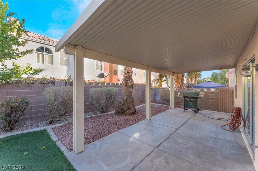 8112 Rock Port Circle