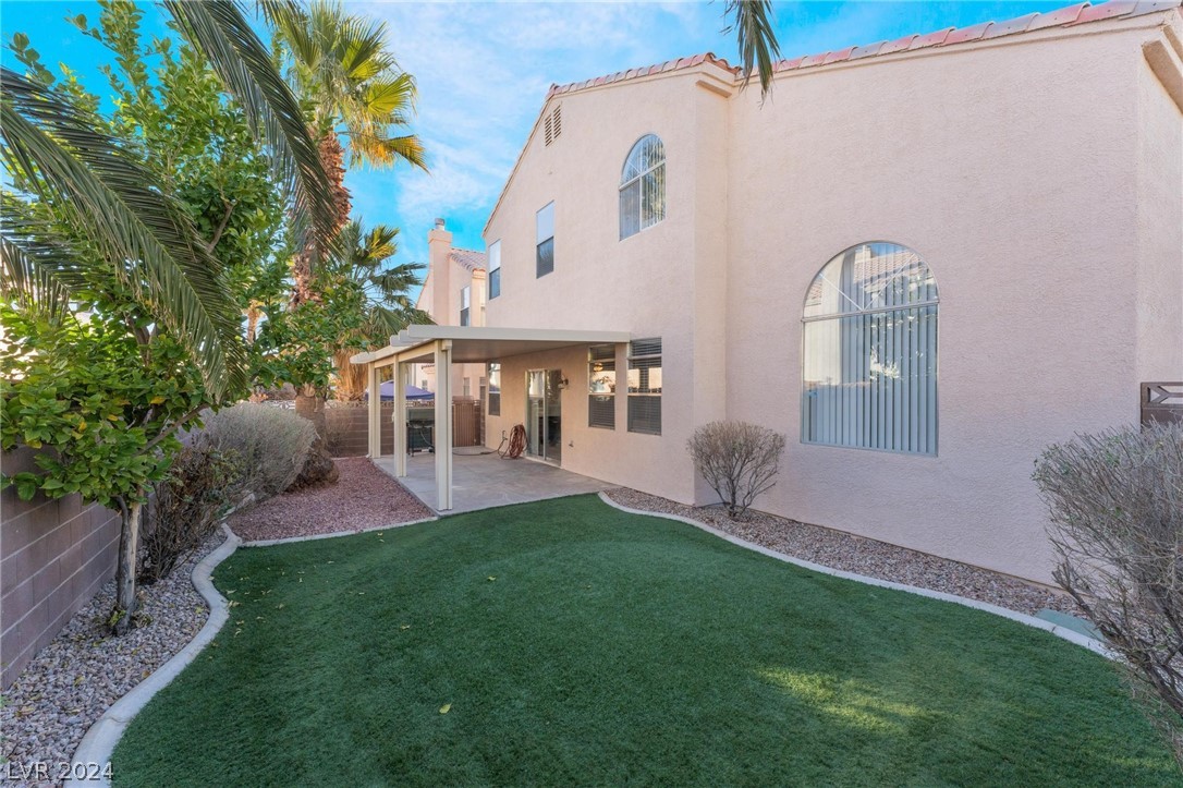 8112 Rock Port Circle