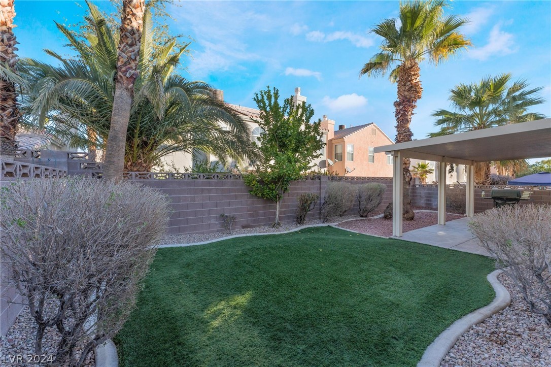 8112 Rock Port Circle