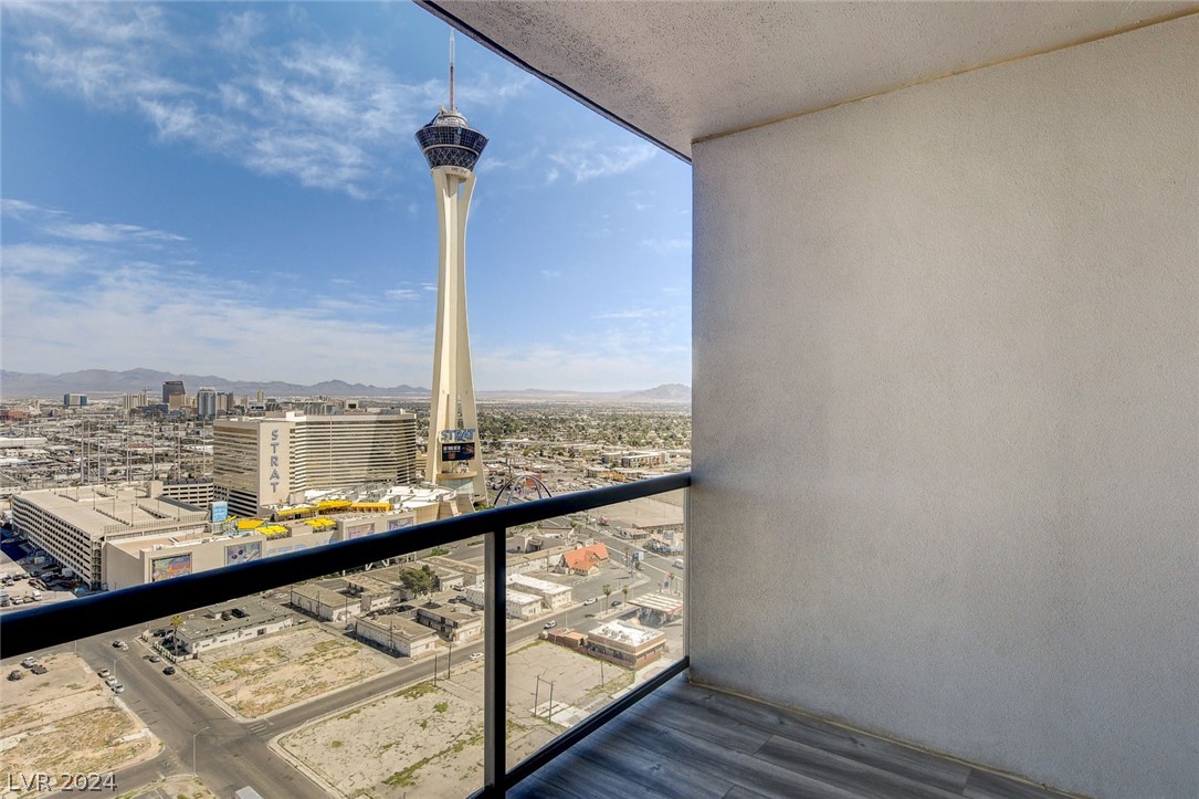 200 West Sahara Avenue 2611