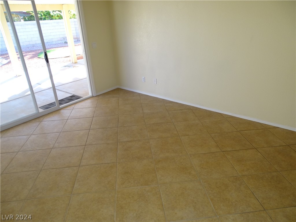 5256 Marsh Butte Street