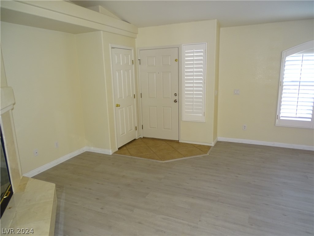 5256 Marsh Butte Street