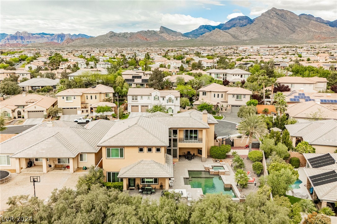 412 Windsor Castle Court