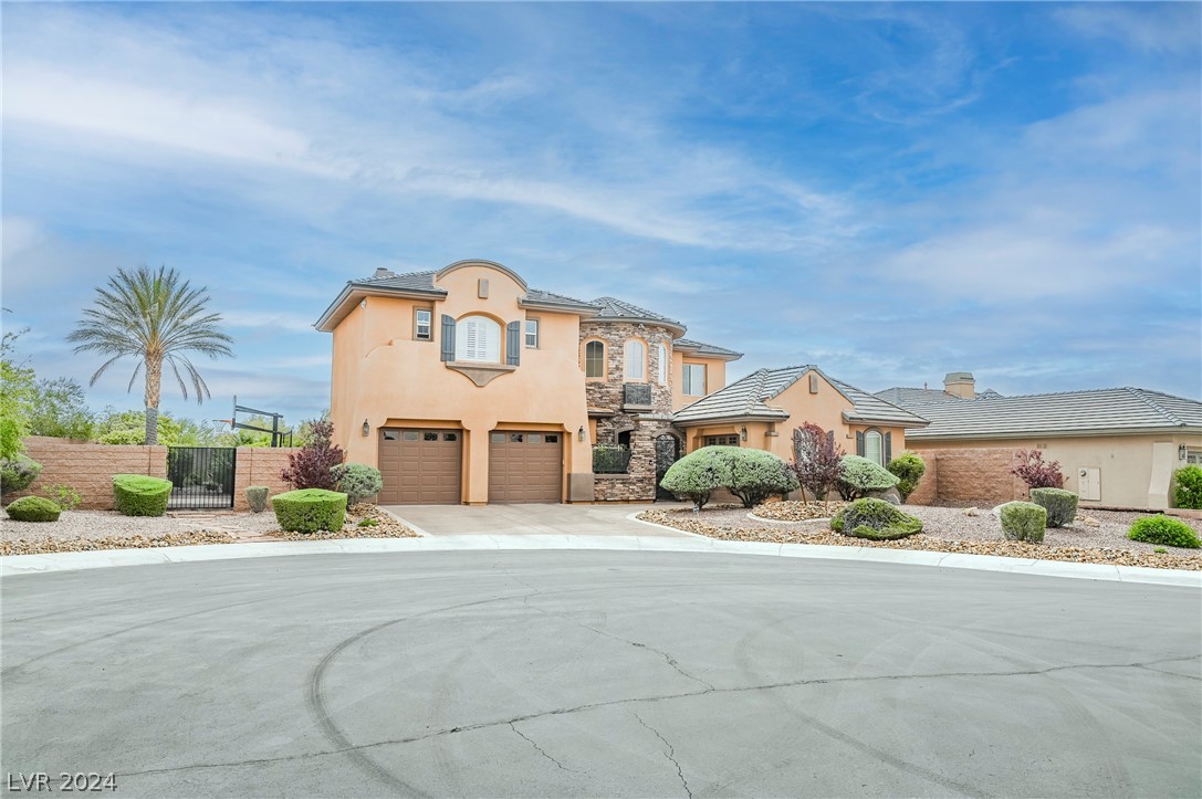 412 Windsor Castle Court