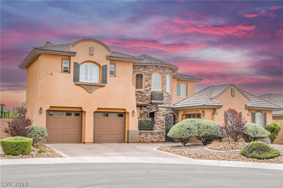 412 Windsor Castle Court