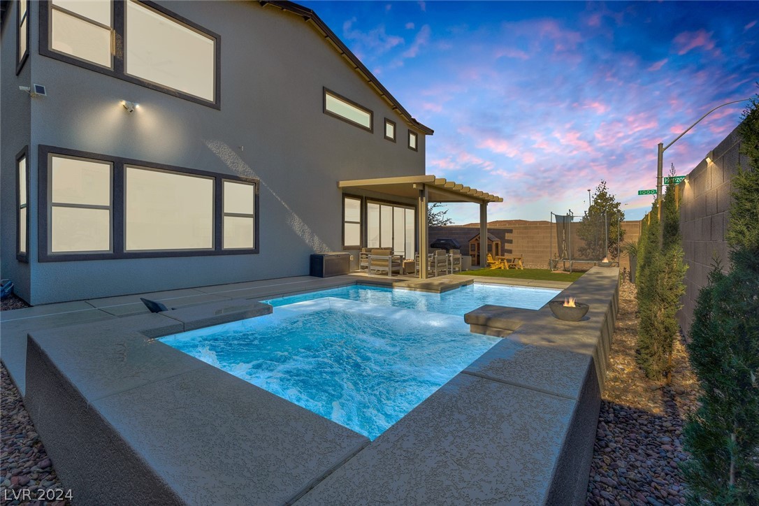 206 Abbey Hill Street