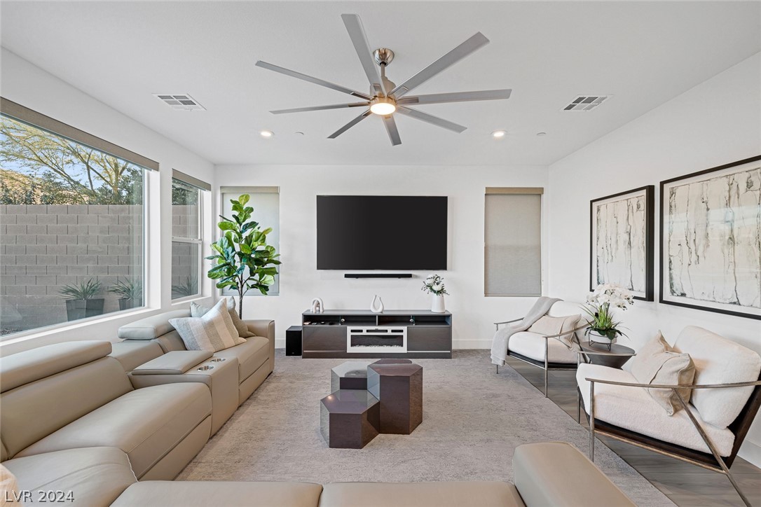 206 Abbey Hill Street