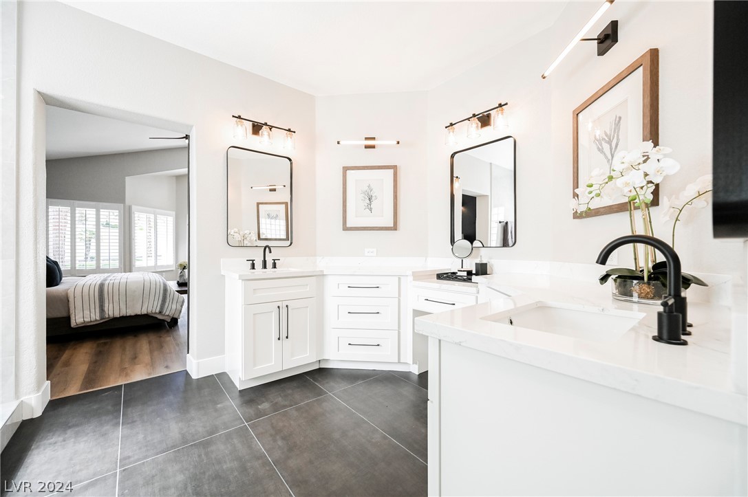 8112 Lake Hills Drive