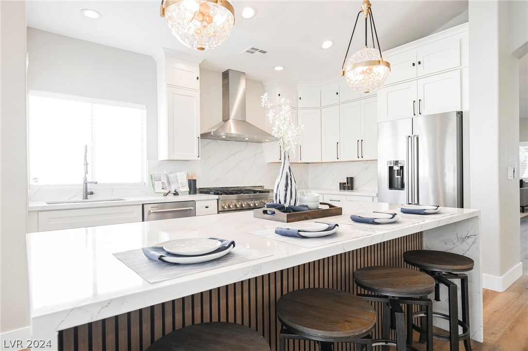 8112 Lake Hills Drive