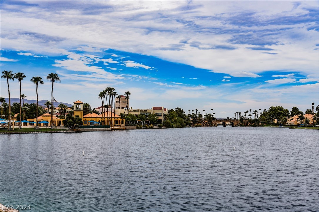 8112 Lake Hills Drive