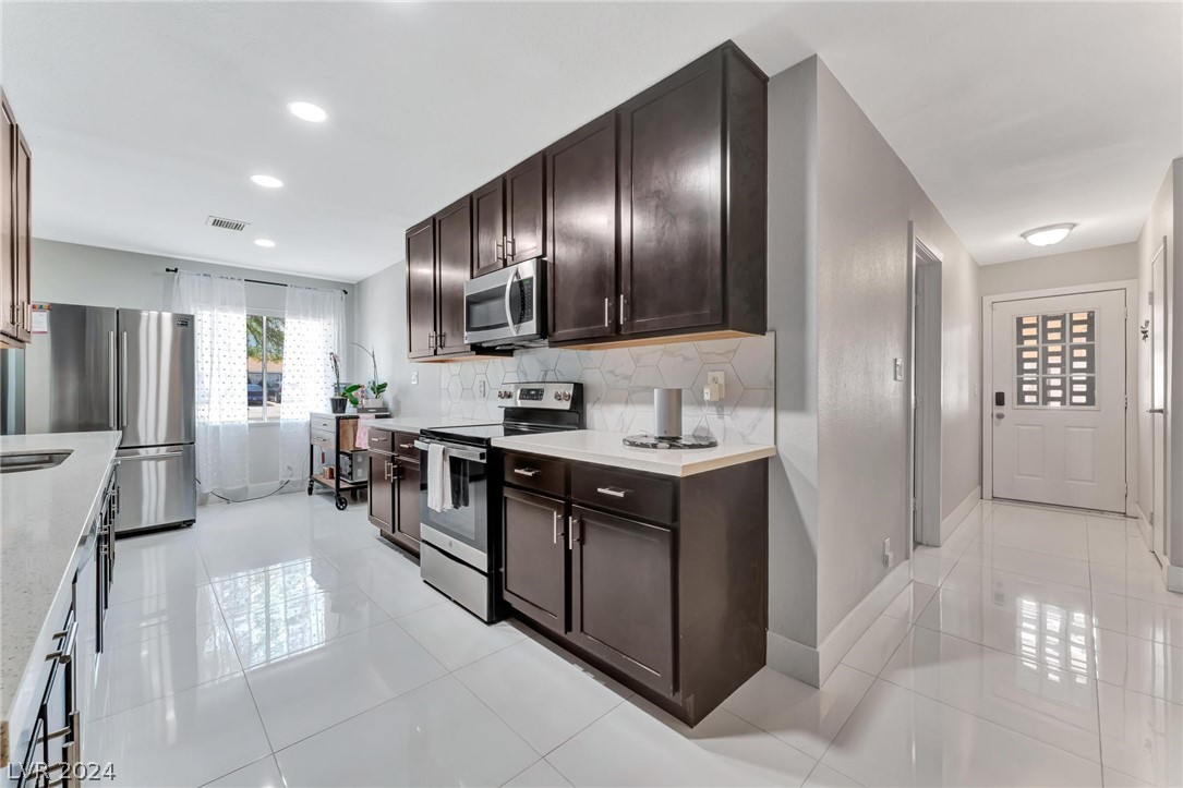 5616 Alta Drive