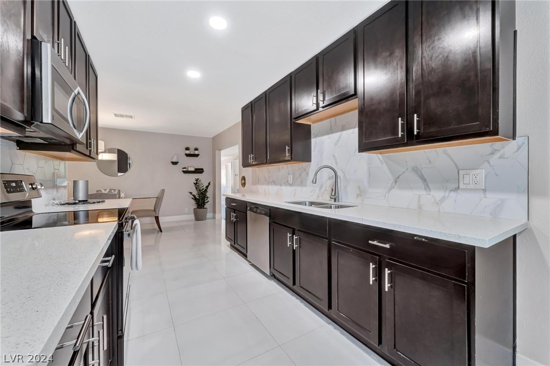 5616 Alta Drive