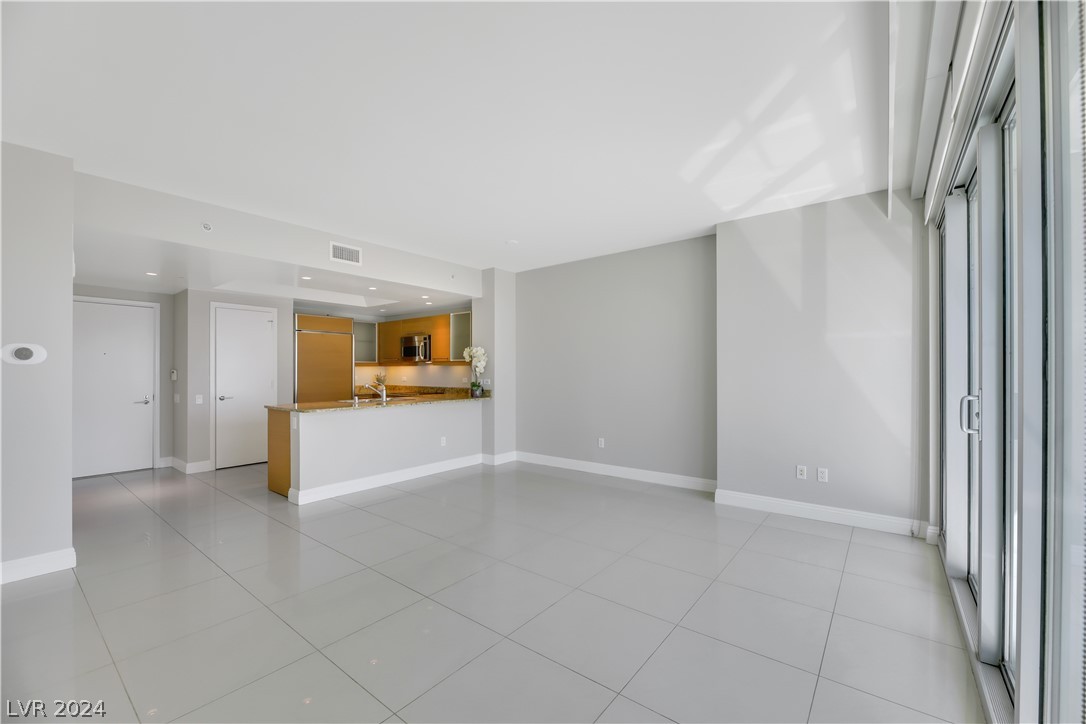 222 Karen Avenue 1203