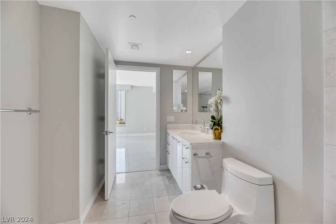 222 Karen Avenue 1203