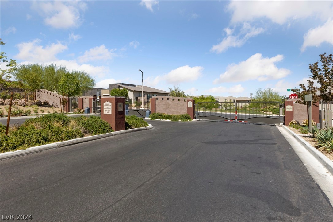6009 Silvalde Lane