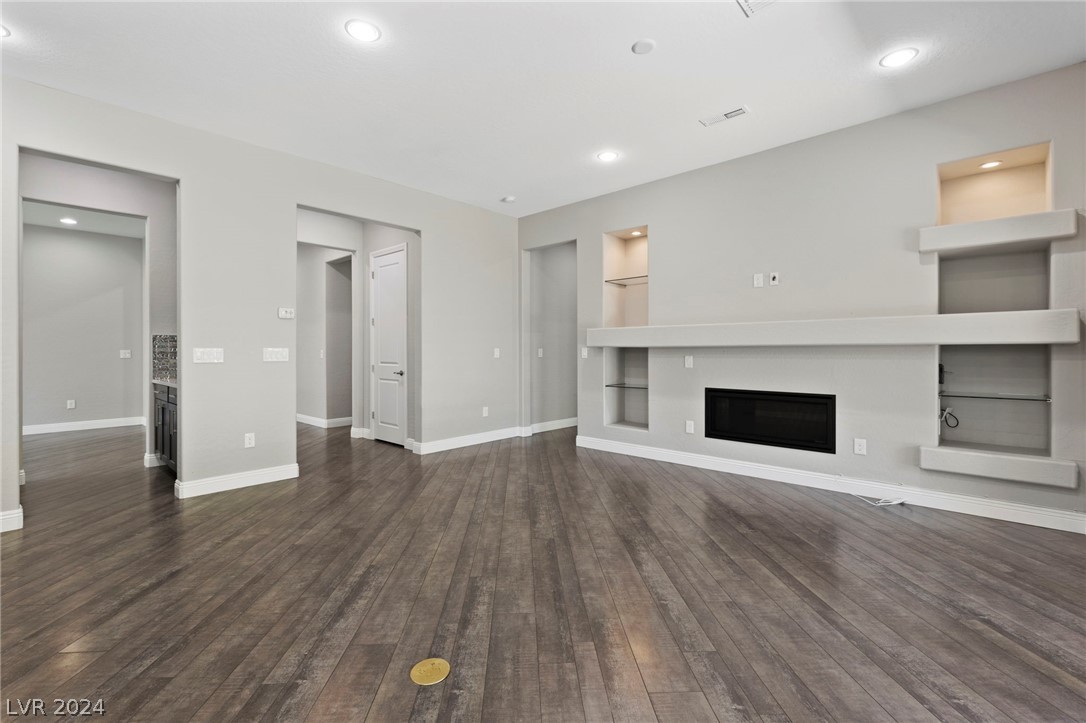 6009 Silvalde Lane