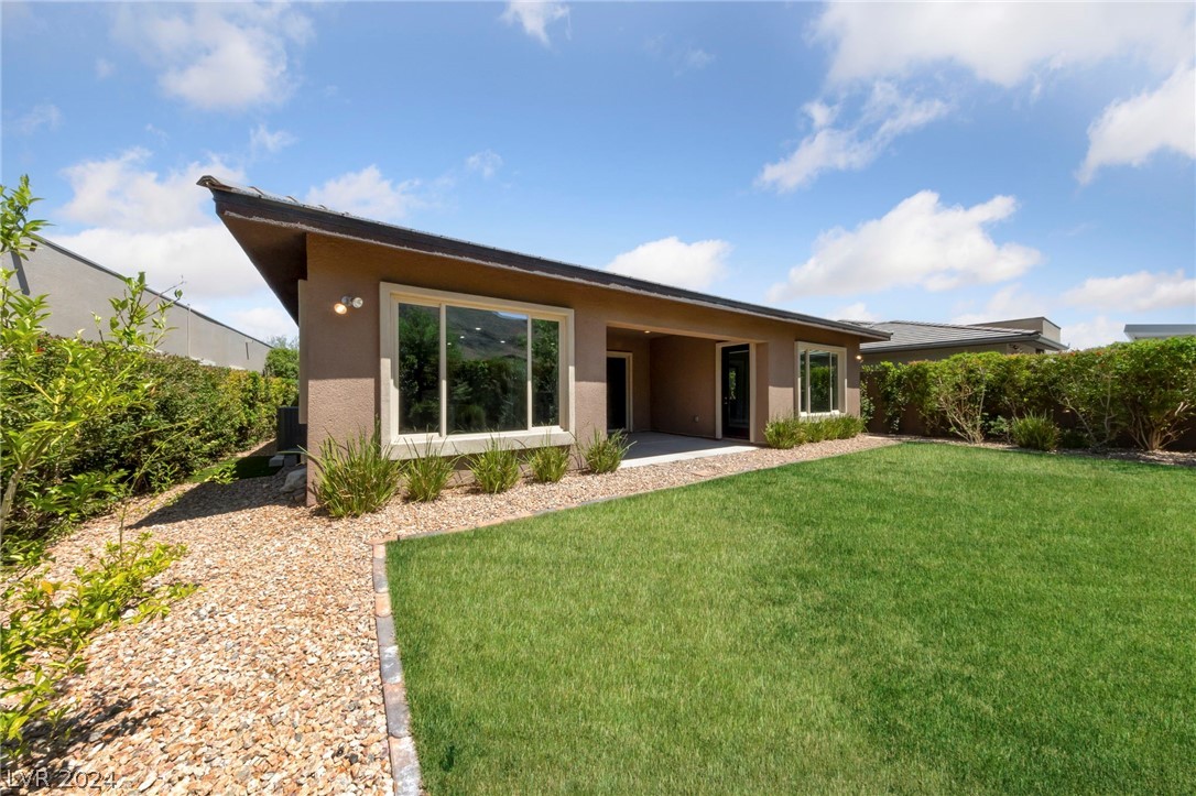 6009 Silvalde Lane