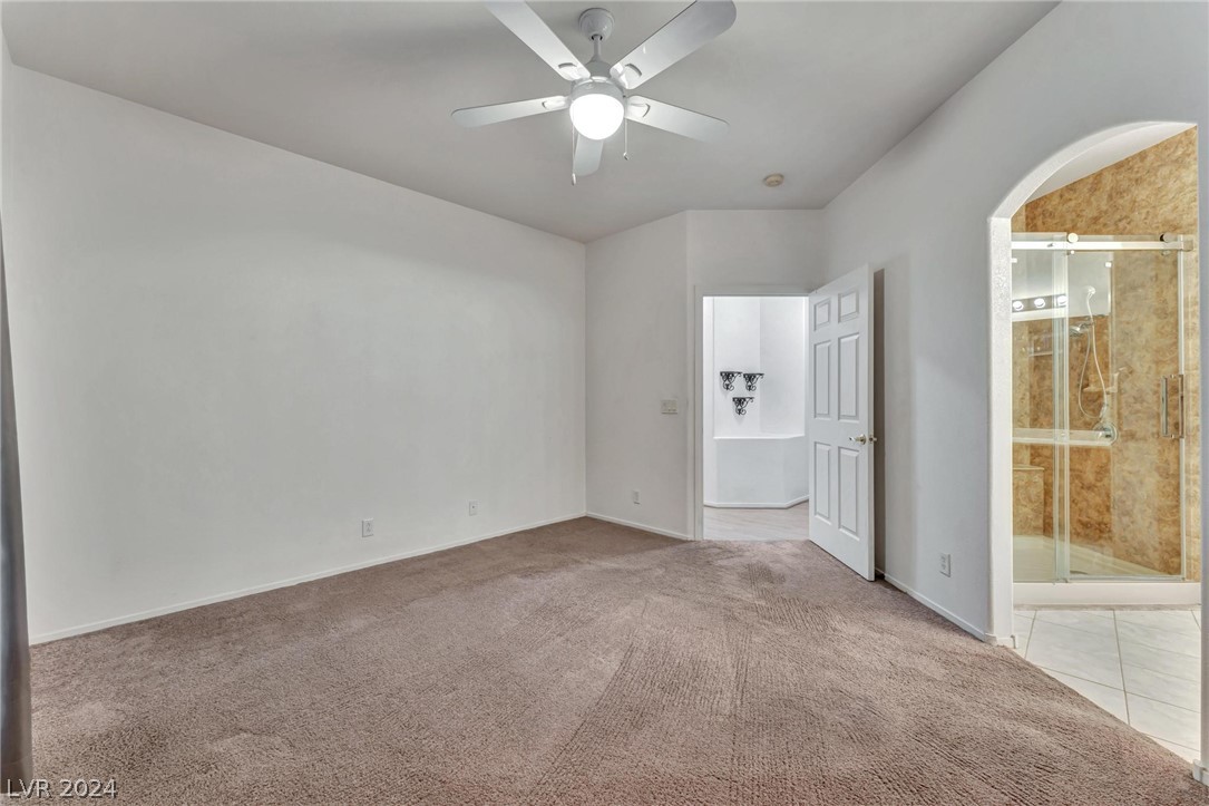 8644 Honey Vine Avenue