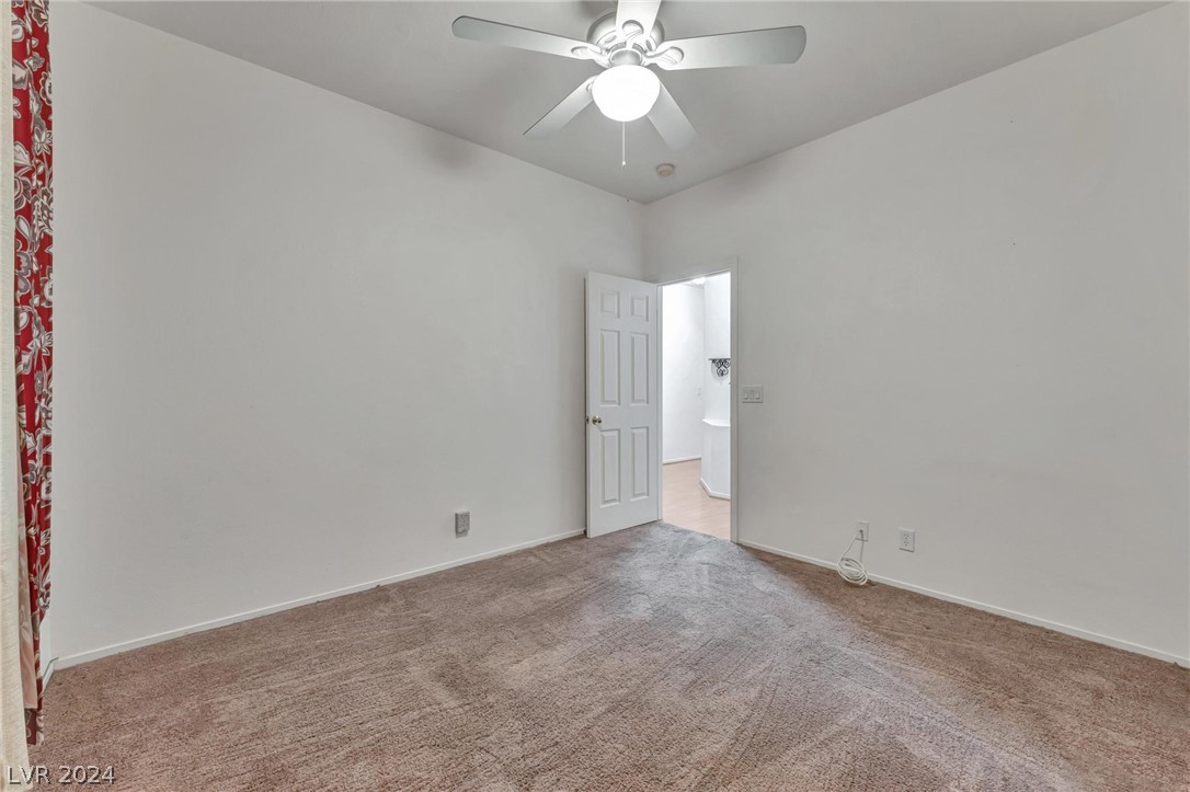 8644 Honey Vine Avenue