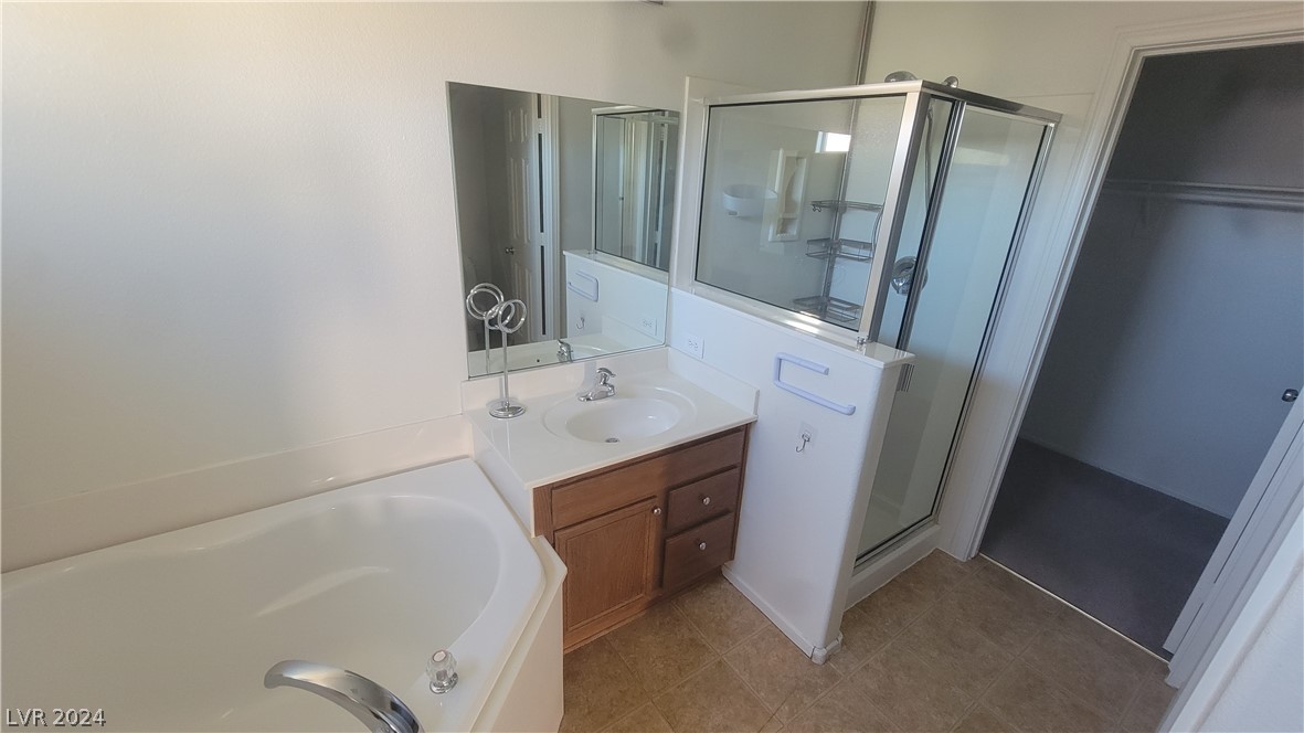 3263 Villa Fiori Avenue