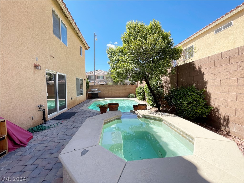 9873 Belle Marie Court
