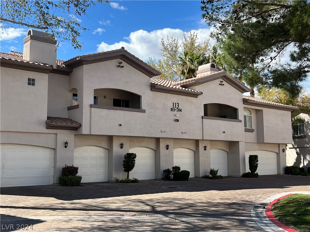 113 Emerald Forest Street 202