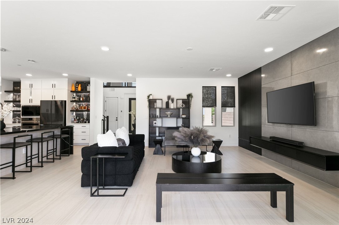 11967 Rockview Point Street