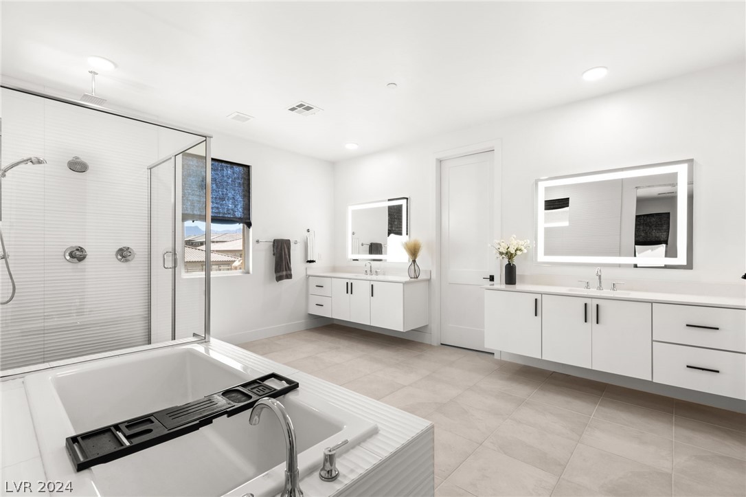 11967 Rockview Point Street