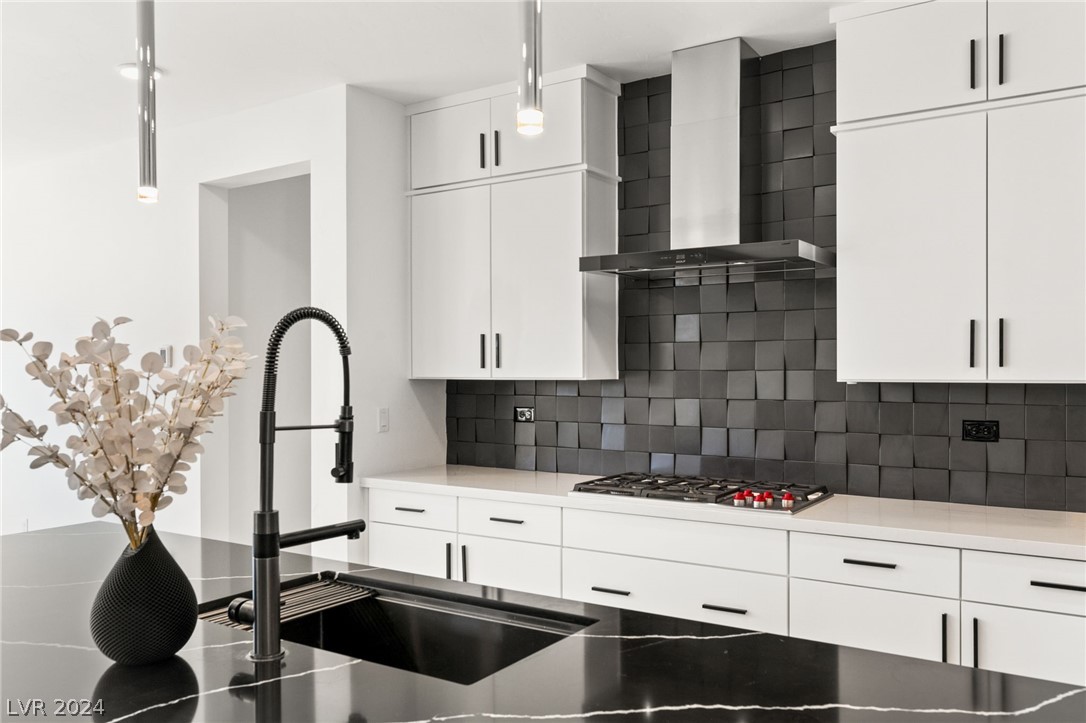 11967 Rockview Point Street