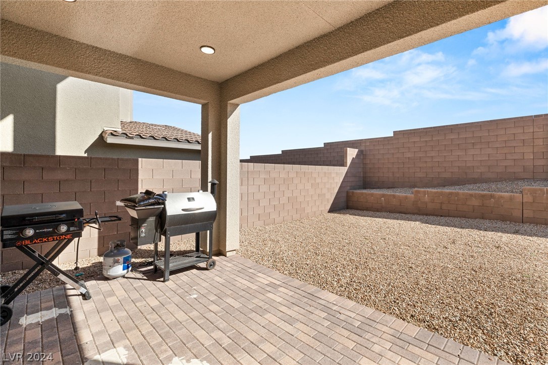 11967 Rockview Point Street