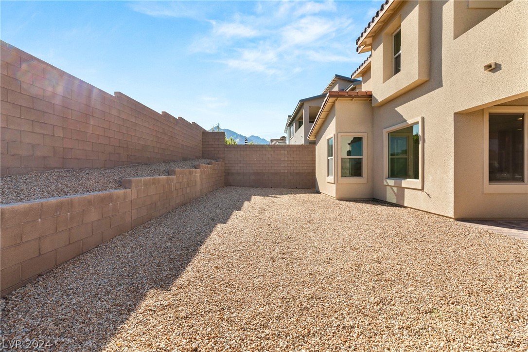 11967 Rockview Point Street