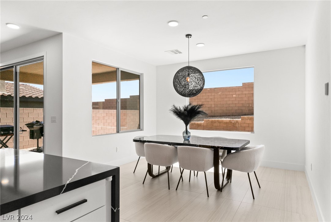 11967 Rockview Point Street