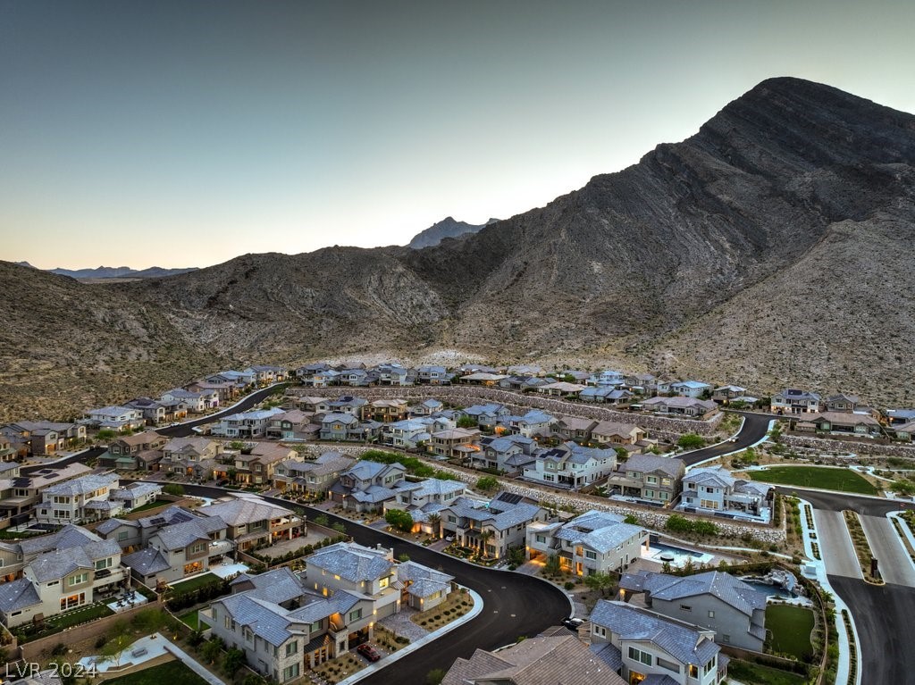 11271 Emory Oak Drive