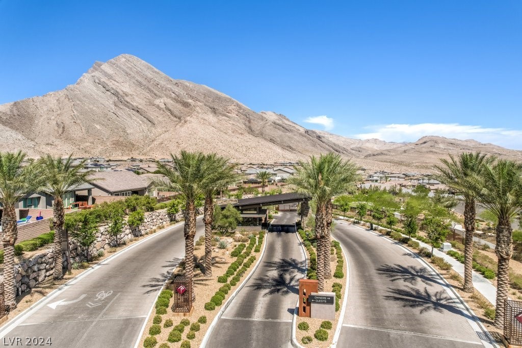 11271 Emory Oak Drive