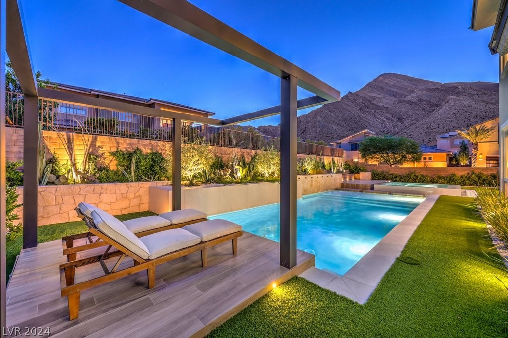 11271 Emory Oak Drive