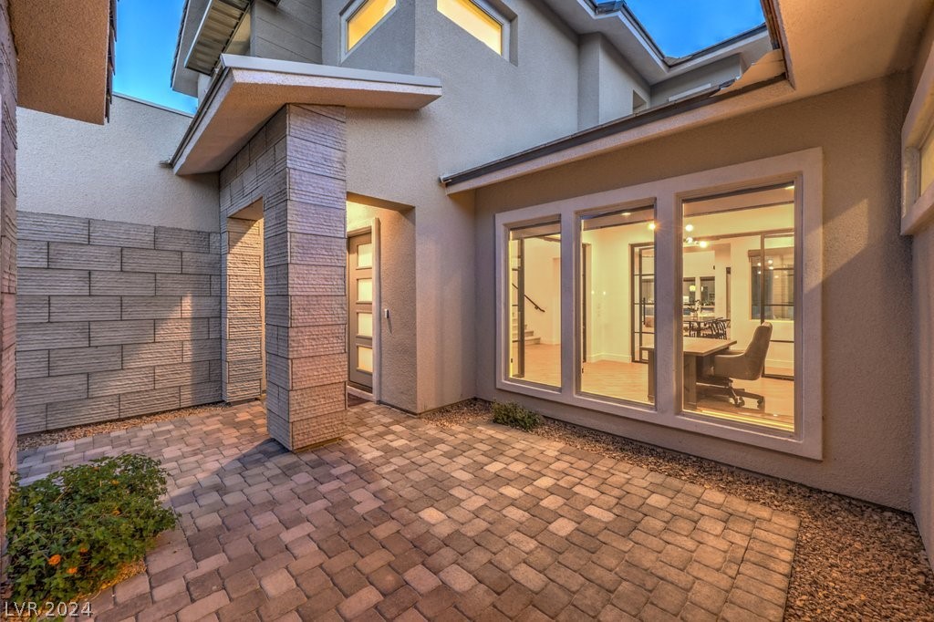 11271 Emory Oak Drive