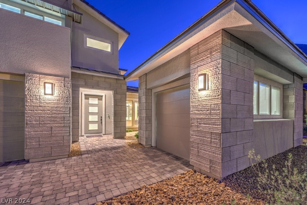 11271 Emory Oak Drive