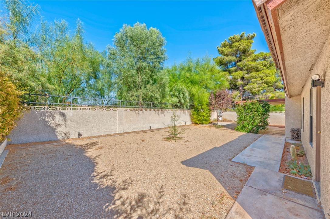 2862 Mahogany Grove Avenue