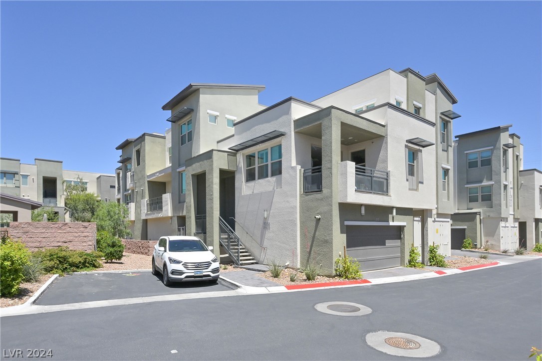 11258 Essence Point Avenue 211