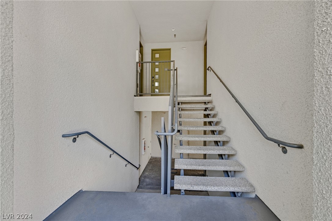 11258 Essence Point Avenue 211