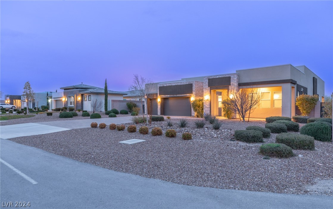 8794 South Miller Lane