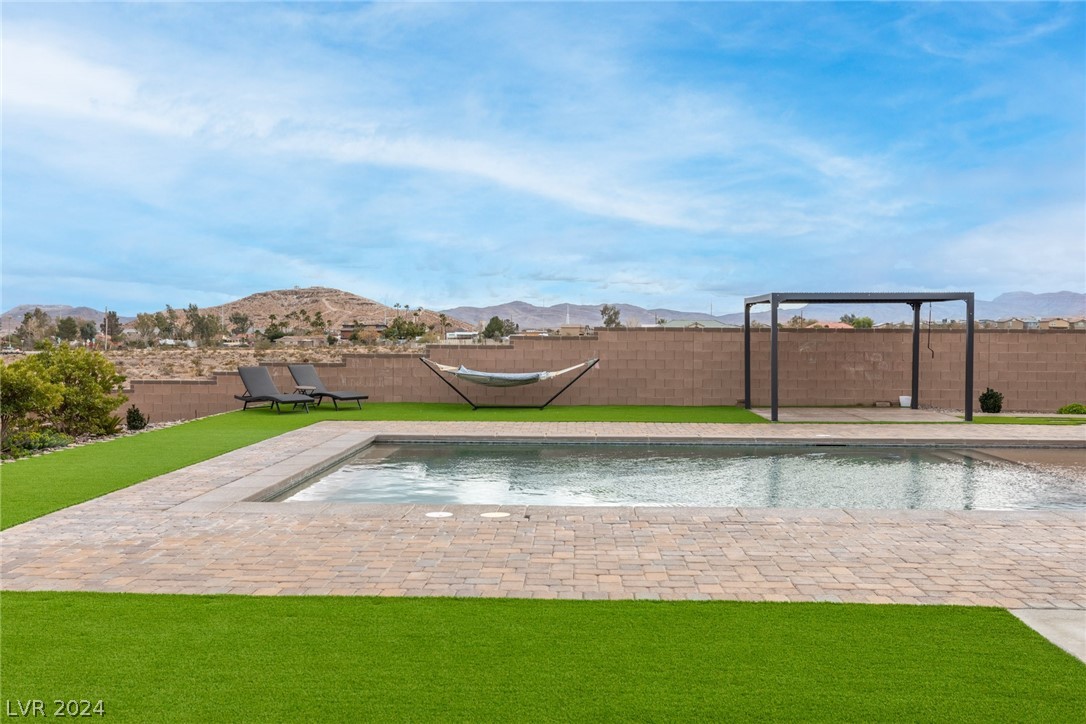8794 South Miller Lane