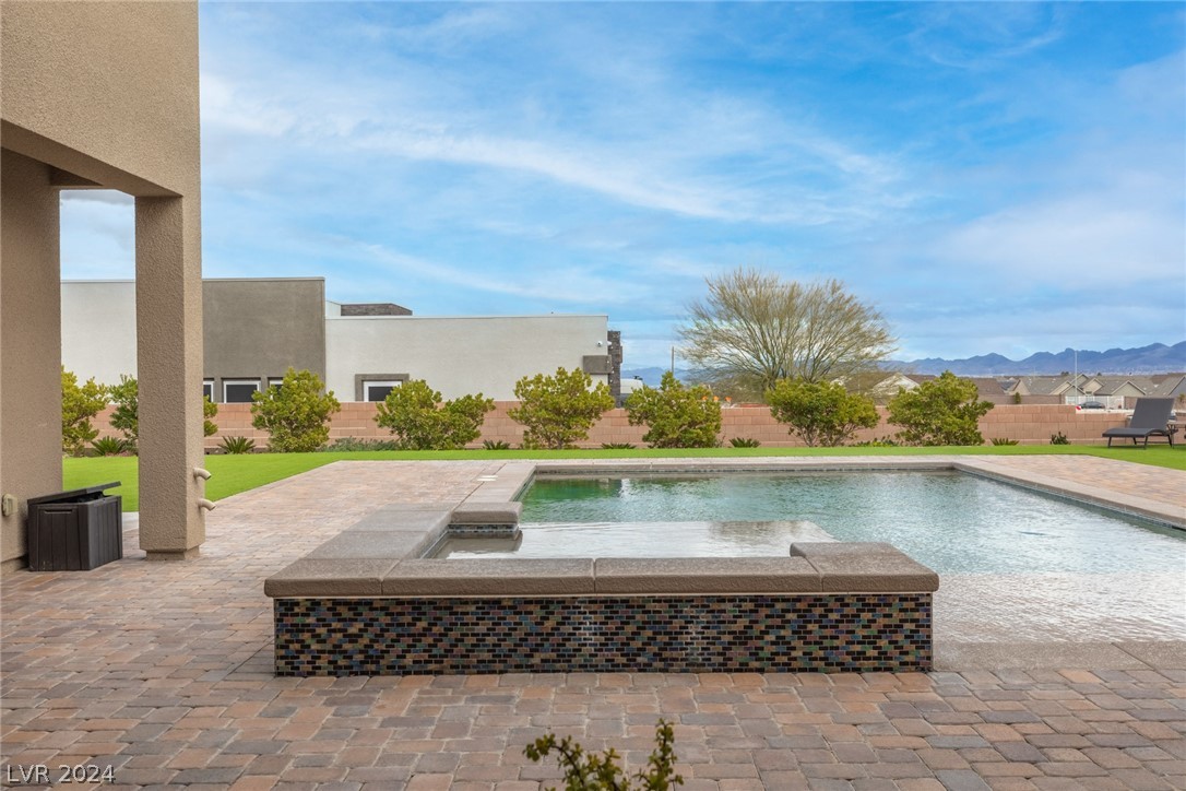8794 South Miller Lane
