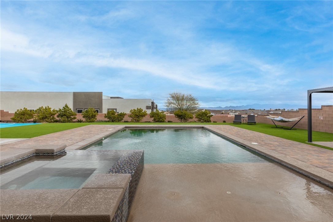 8794 South Miller Lane