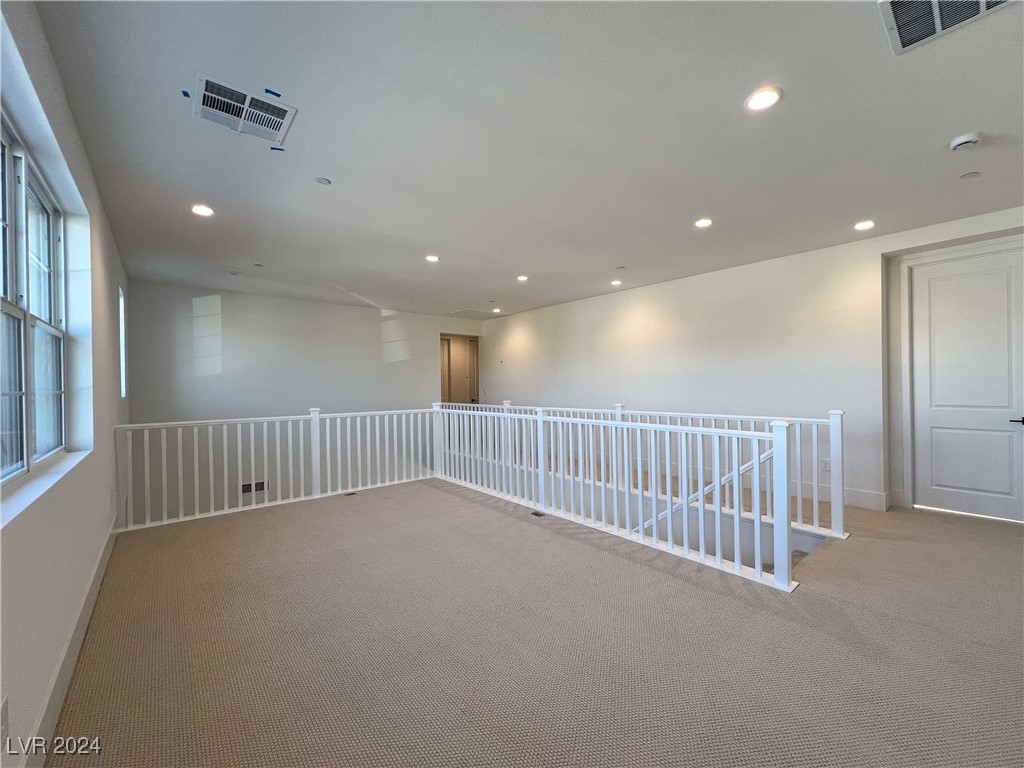 10209 Bismarck Palms Avenue